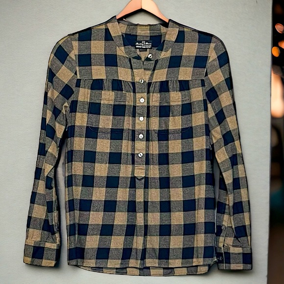 Madewell Tops - Madewell Buffalo Plaid Soft Flannel Blouse with Feminine Details Oversized XS